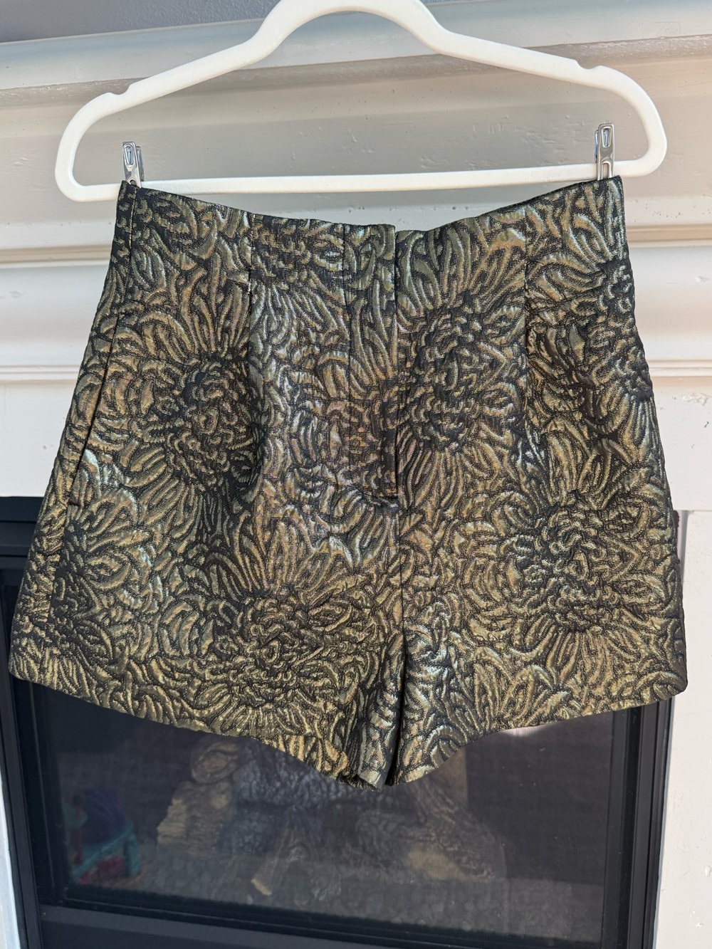 Zara Gold and Black Metallic Floral Brocade High-Waist Shorts